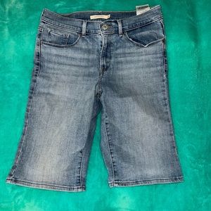 Levi’s Bermuda Shorts Light Blue Denim